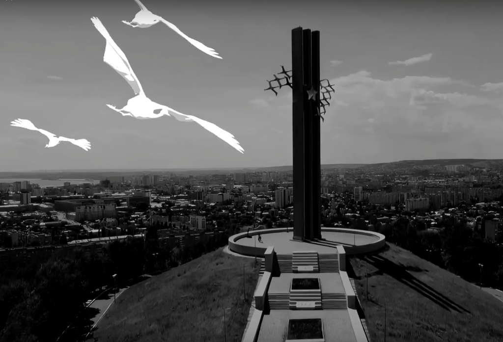 Ради ветеранов балаковские учащиеся «оживили» саратовских «Журавлей»